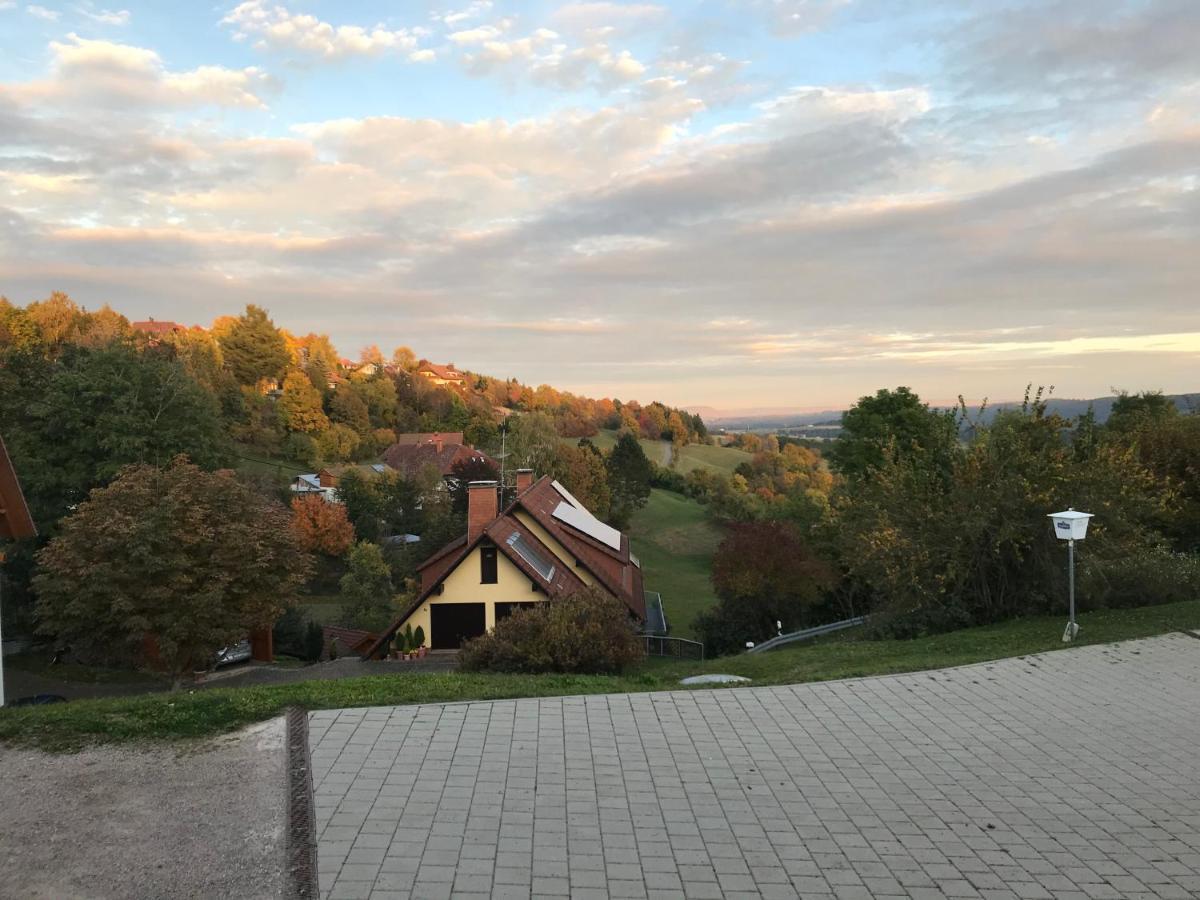 Landgasthof Alpenblick An Der Wutachschlucht Suedschwarzwald 로핀겐 외부 사진